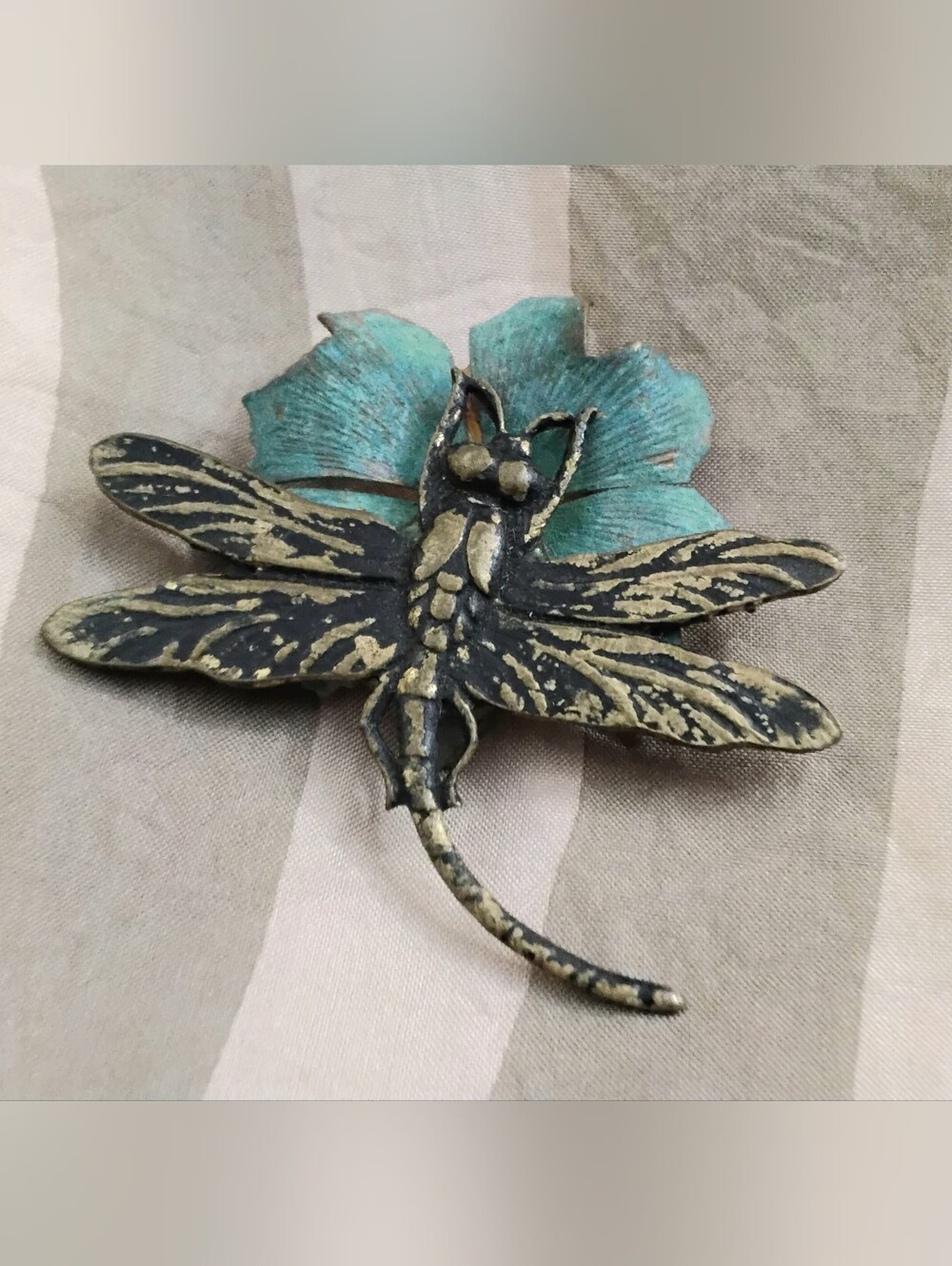 Metal Dragonfly Brooch/Pin